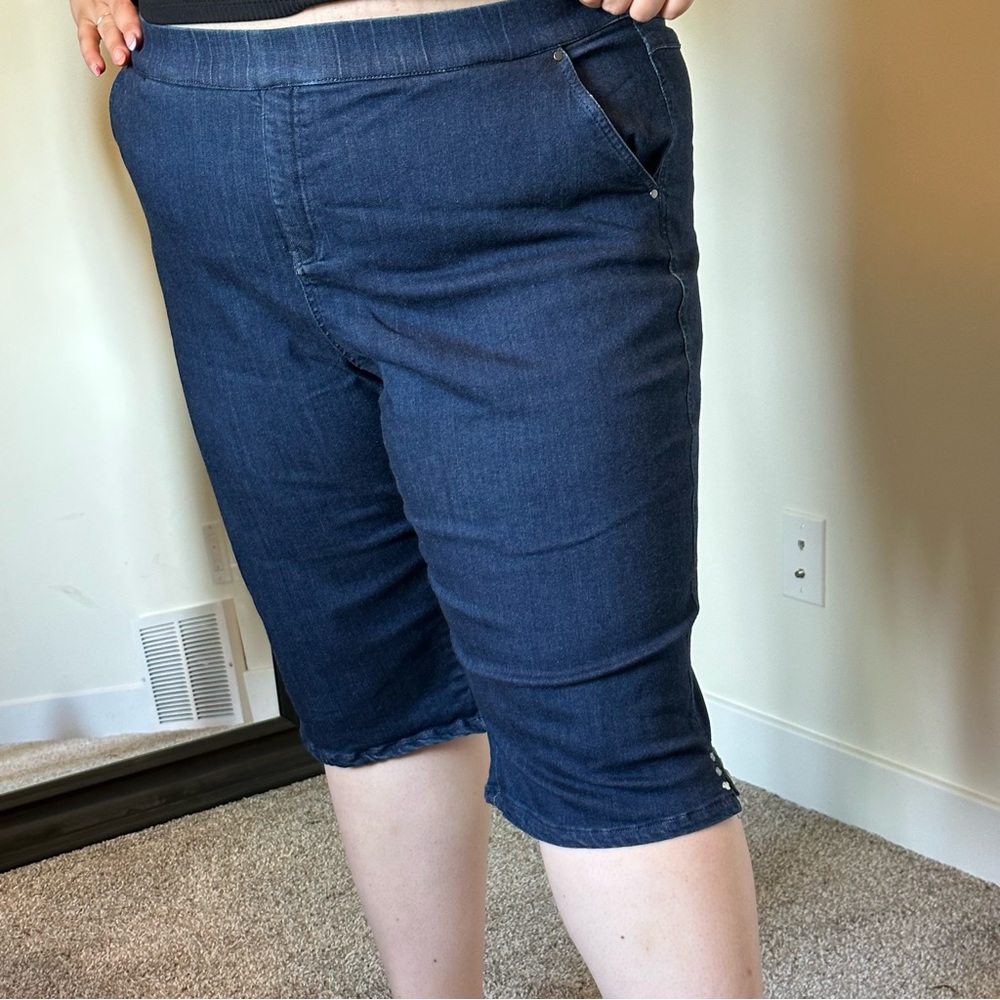 Plus-Size Denim Capris, Size 20 | Intro from Dillards